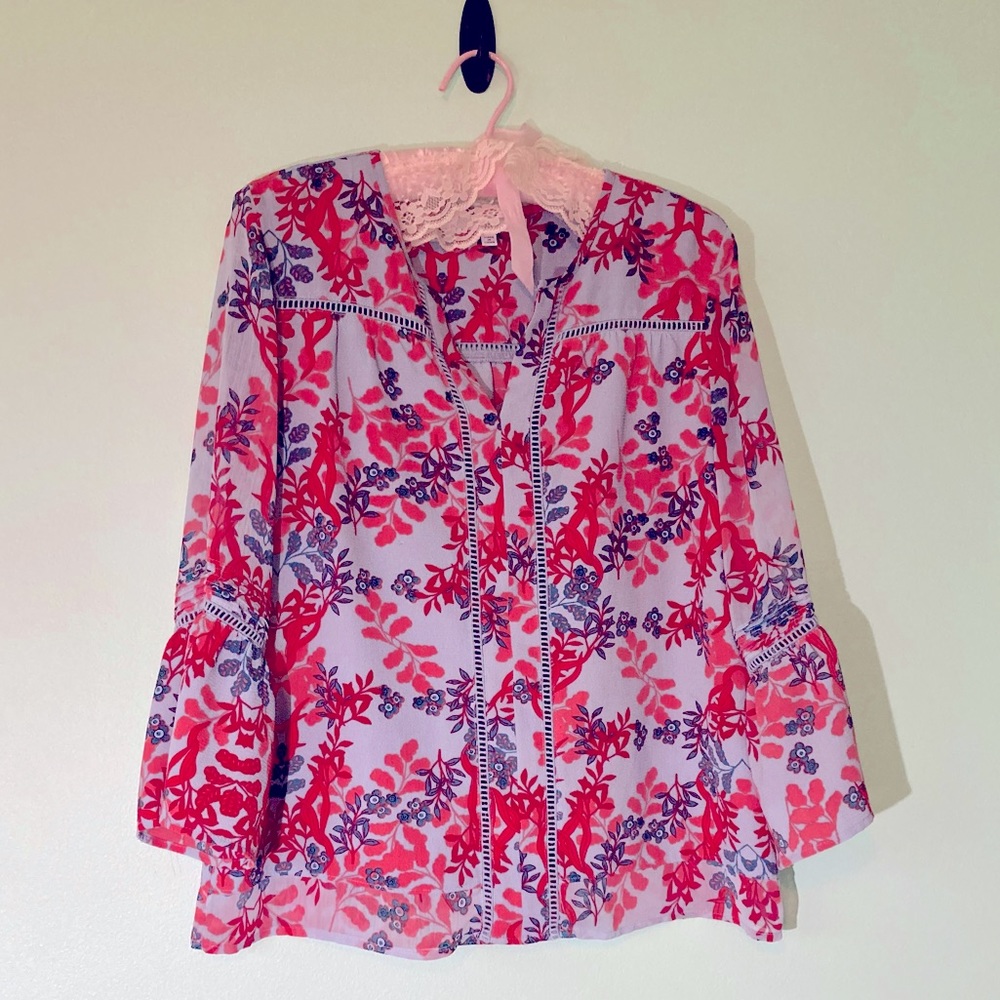 Fever brand 3/4 Bell Sleeve Floral Blouse